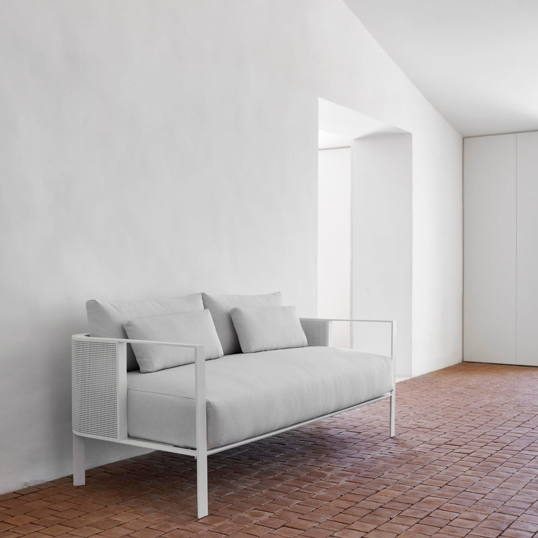 //mybleen.com/cdn/shopifycloud/storefront/assets/no-image-2048-a2addb12.gif