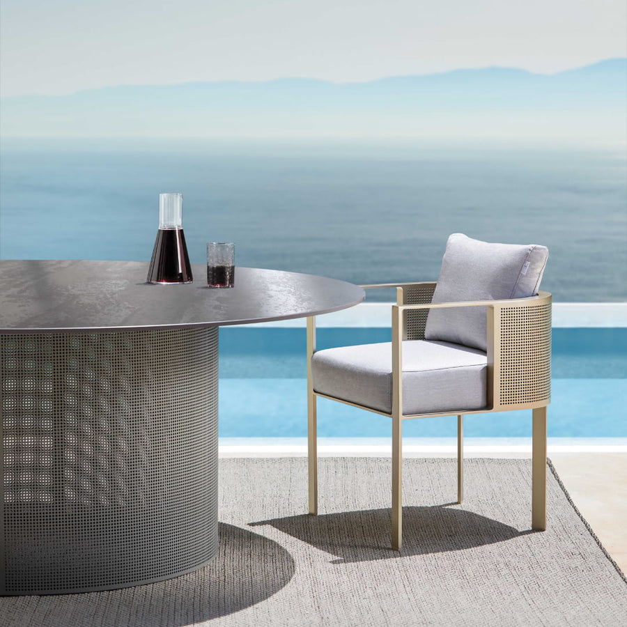 Chaise de repas d’extérieur collection SOLANAS, design Daniel Germani