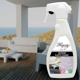 Outdoor plastic cleaner